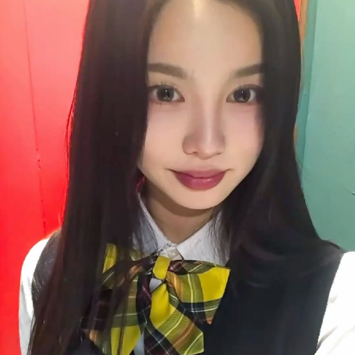 Yuju 갤러리 이미지