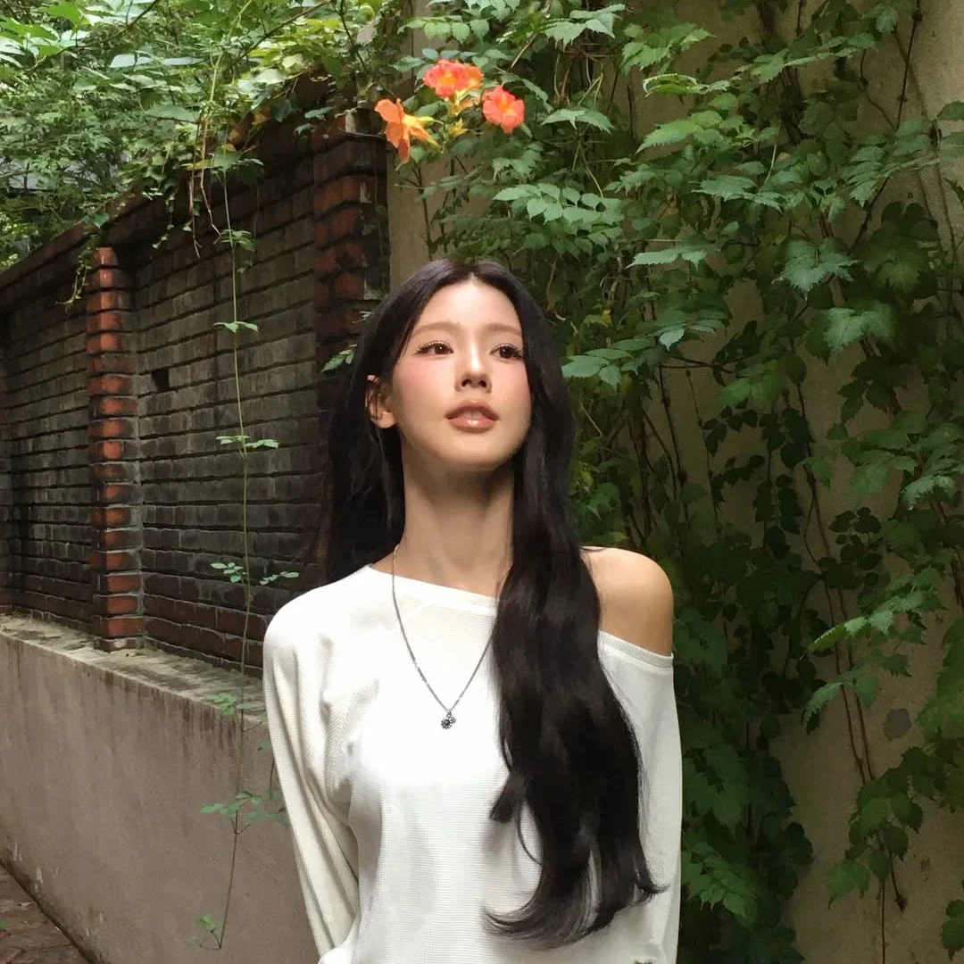 Miyeon gallery image