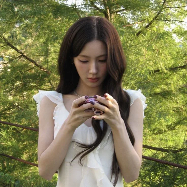 Miyeon gallery image