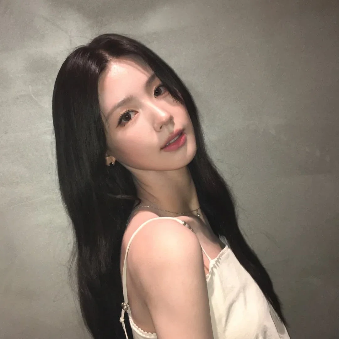 Miyeon gallery image
