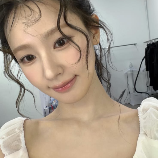 Miyeon gallery image