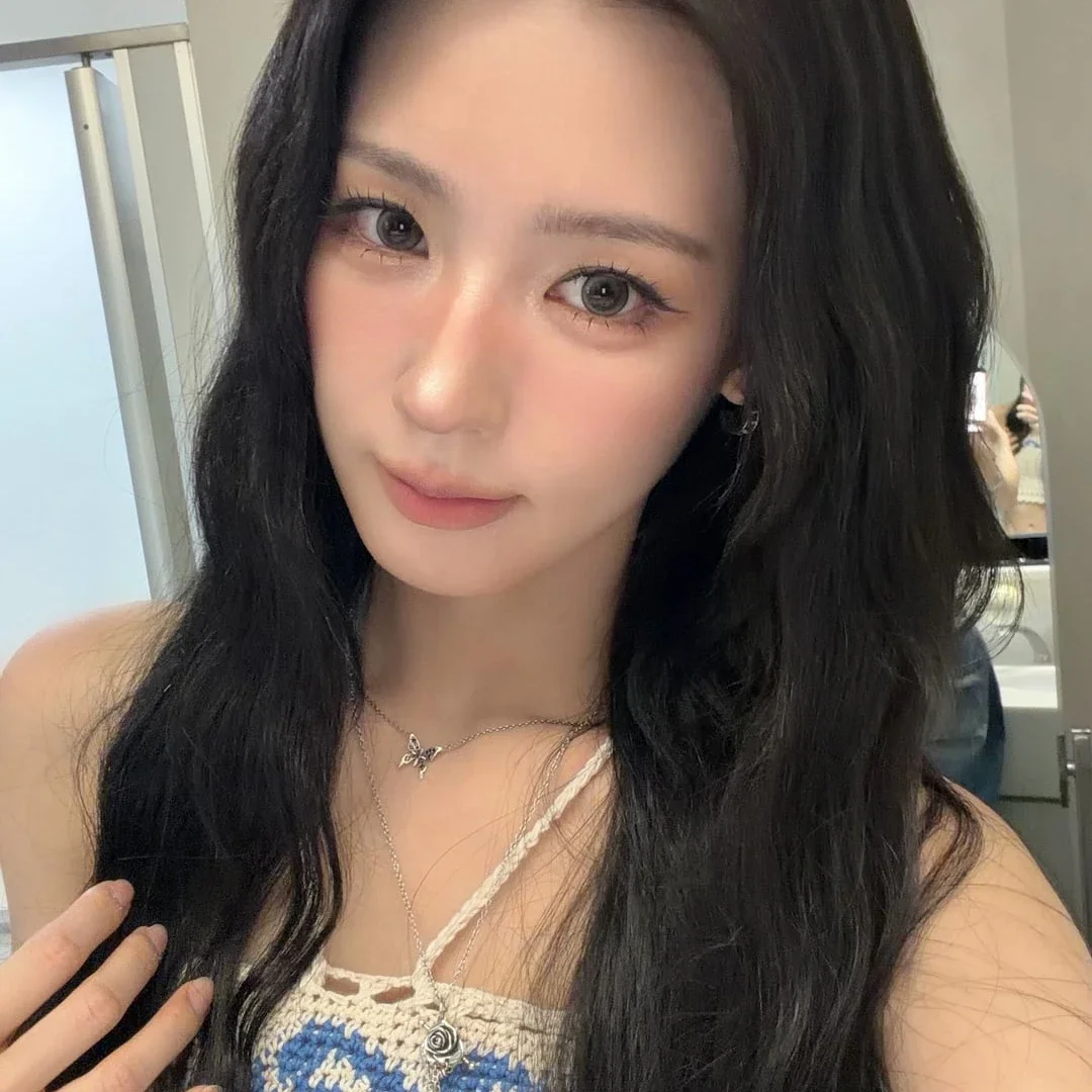 Miyeon gallery image