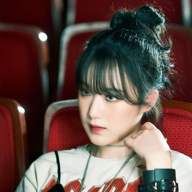 Shuhua gallery image