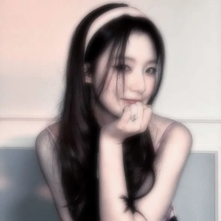 Shuhua gallery image