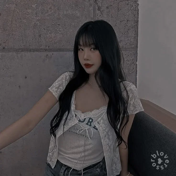 Soojin gallery image
