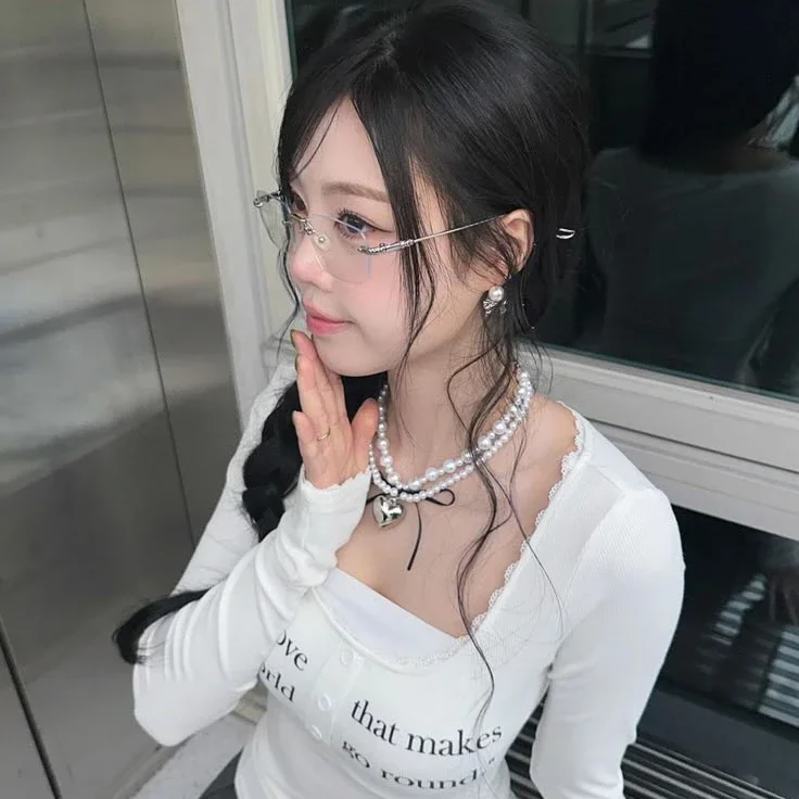 Soojin gallery image