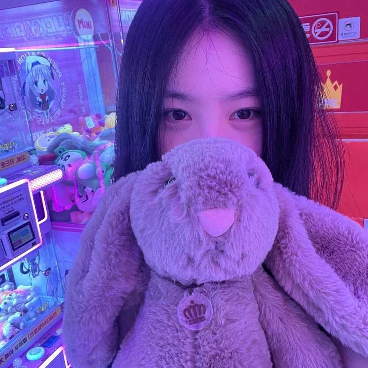 Soojin gallery image