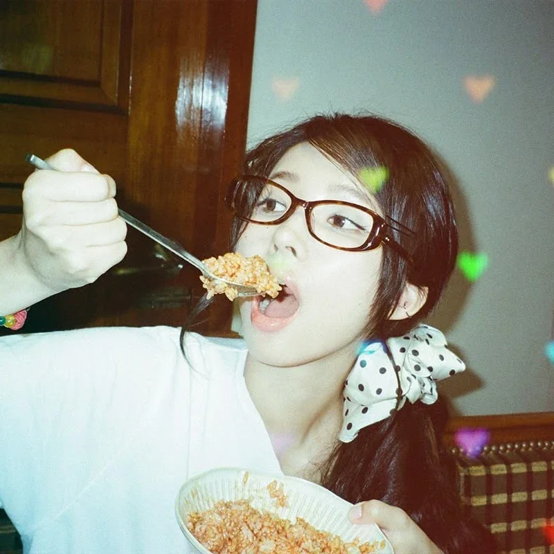Soyeon gallery image