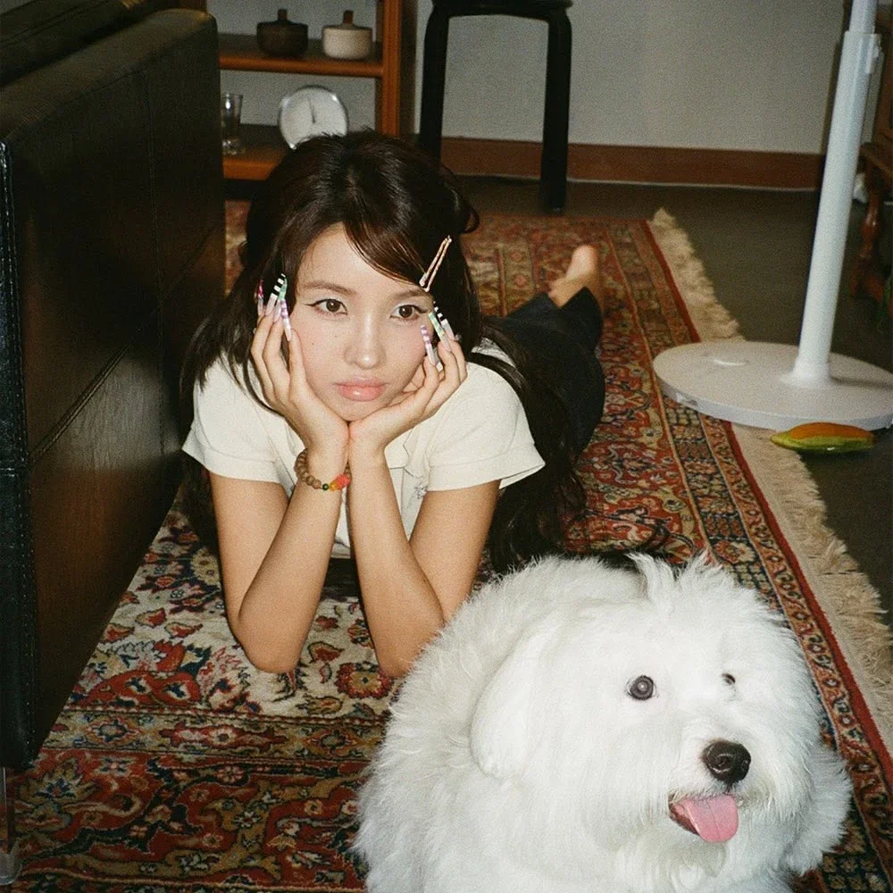 Soyeon gallery image