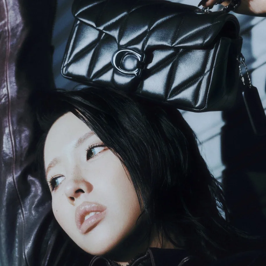 Soyeon gallery image