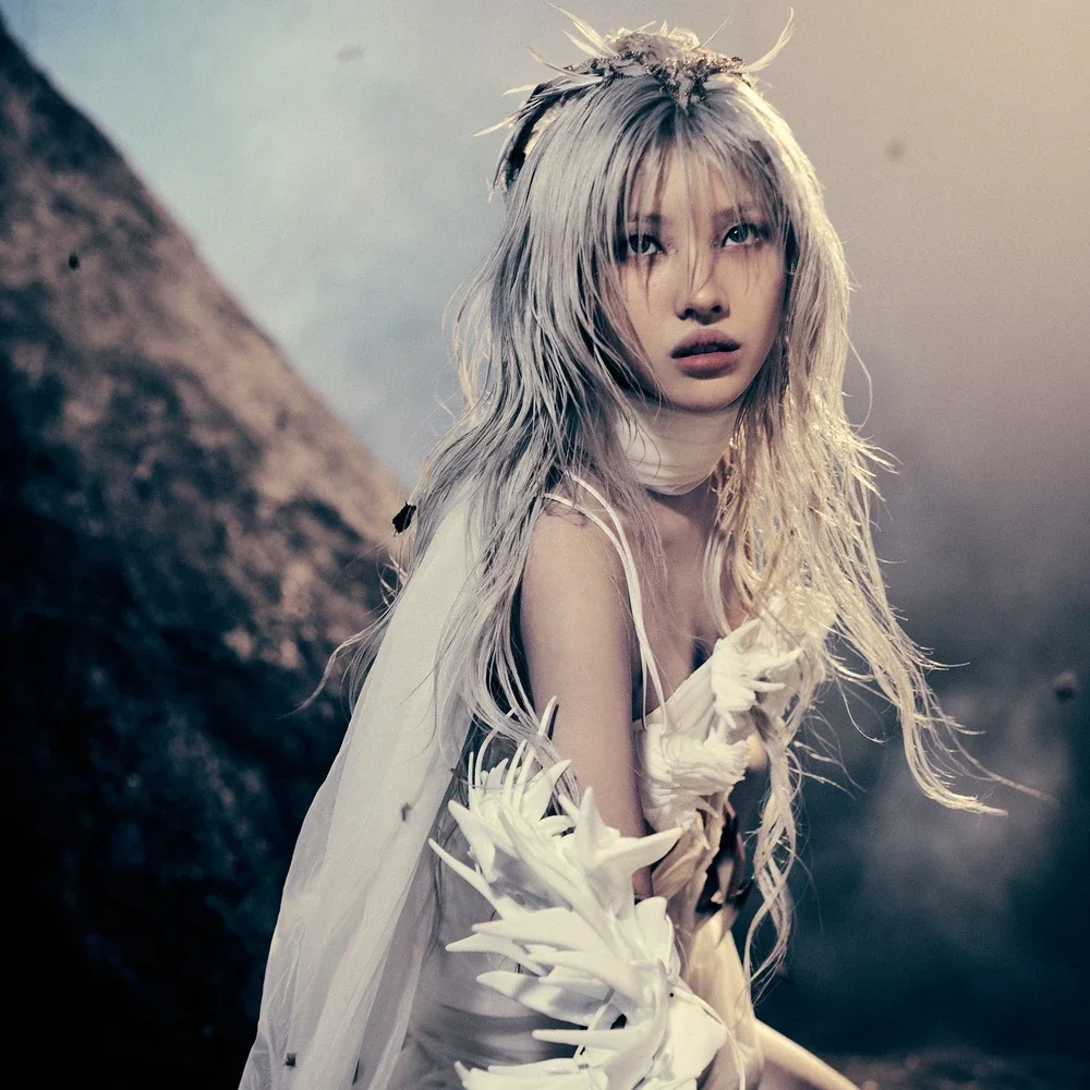 Soyeon gallery image