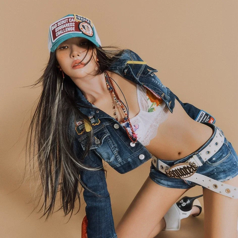 Soyeon gallery image