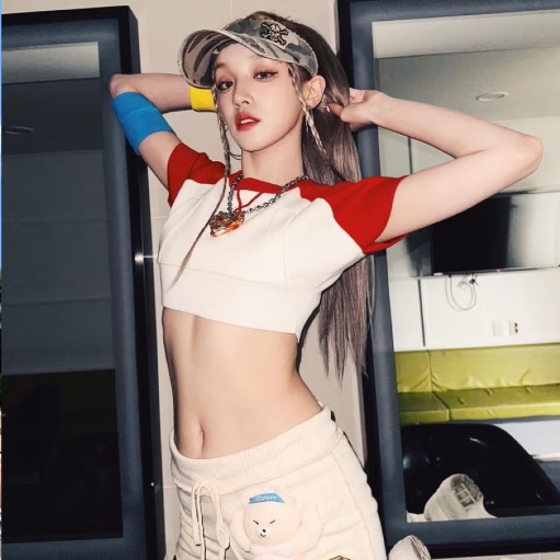 Yuqi gallery image