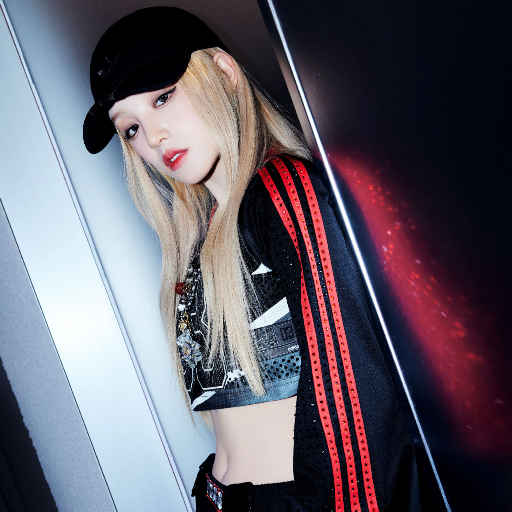 Yuqi gallery image