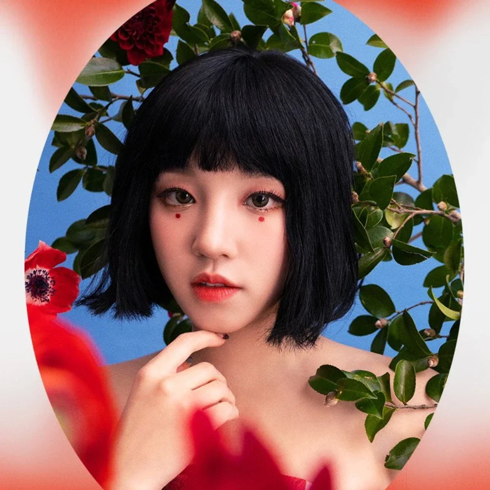 Yuqi gallery image