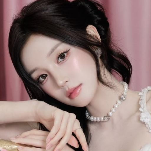 Yuqi gallery image