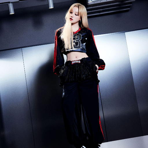 Yuqi gallery image