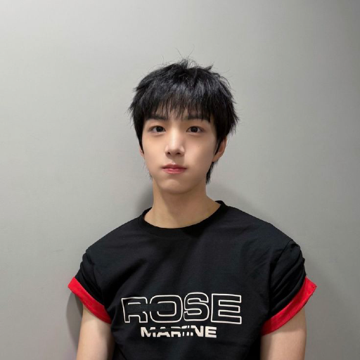 Gambar galeri Baek Junhyuk