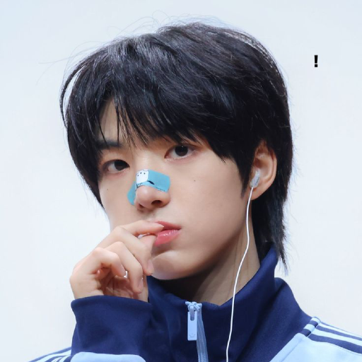 Gambar galeri Baek Junhyuk