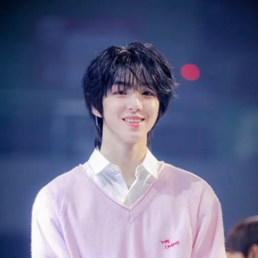 Gambar galeri Baek Junhyuk