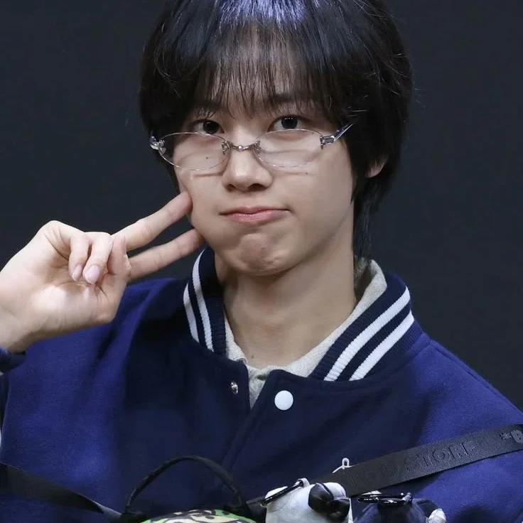 Park Seonghyeon gallery image