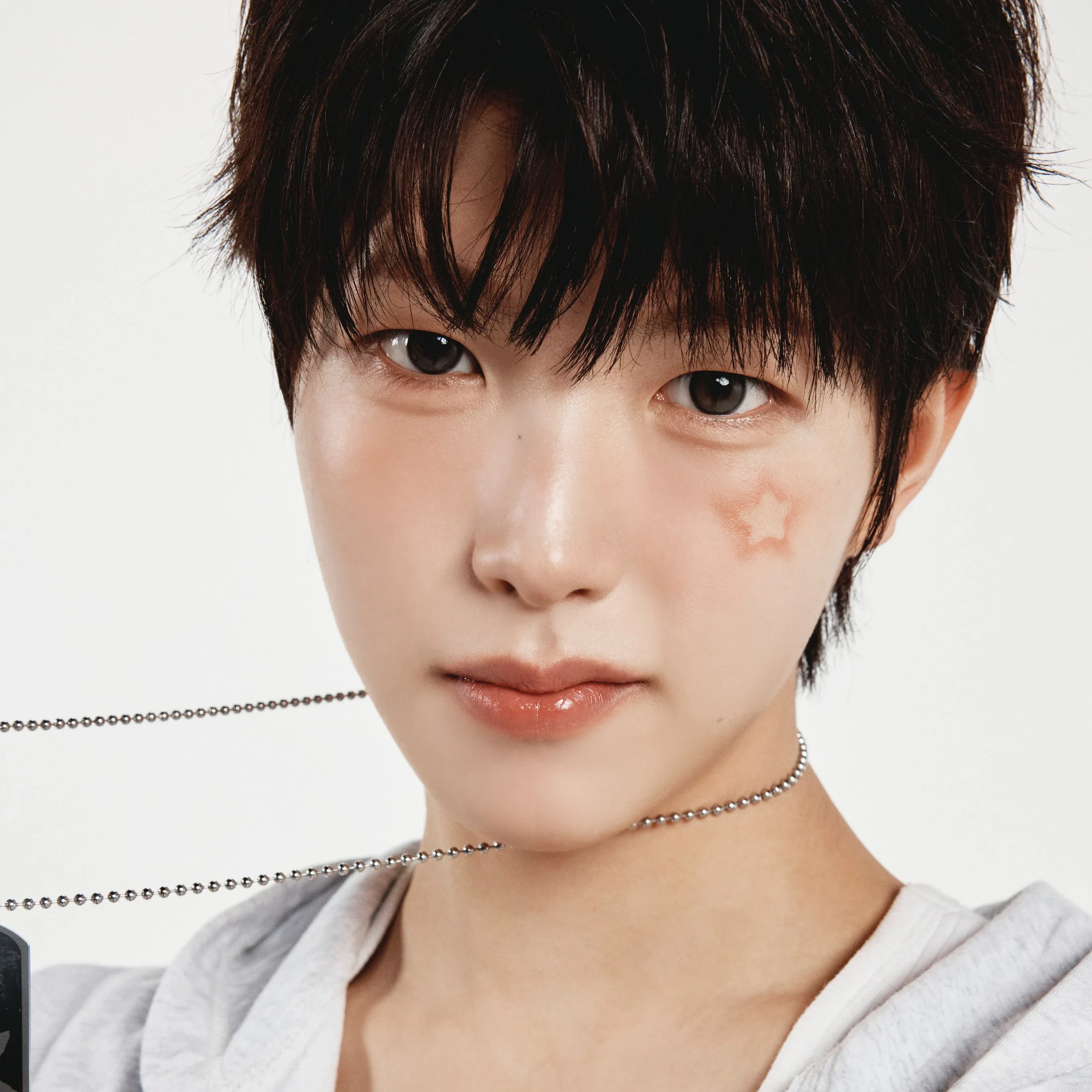 Choi GyeongBeen gallery image
