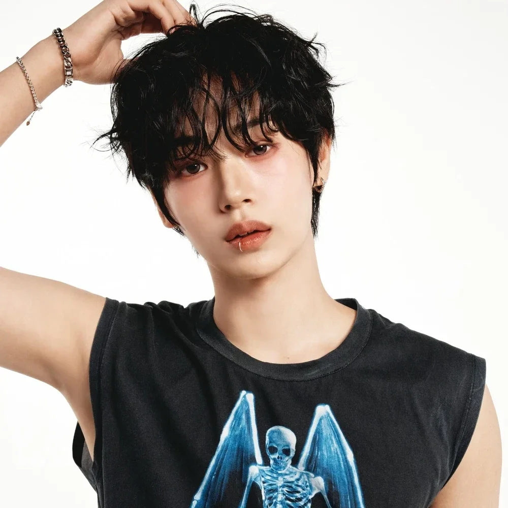 Hwang EunSoo gallery image