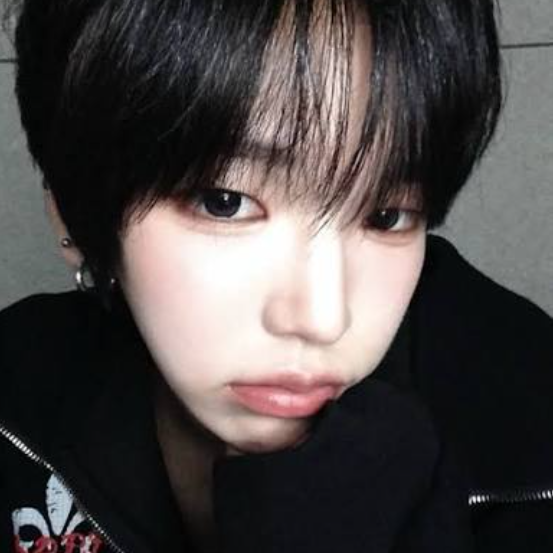 Lee JaeYoung gallery image