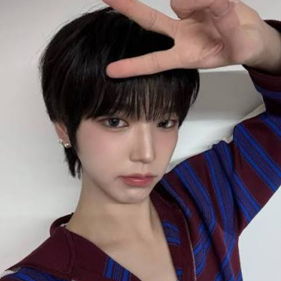 Lee JaeYoung gallery image