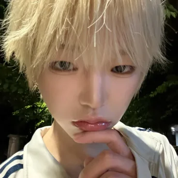 Lee JaeYoung 1