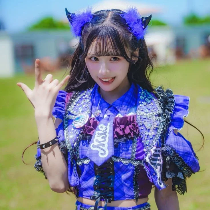Sumire Miki gallery image