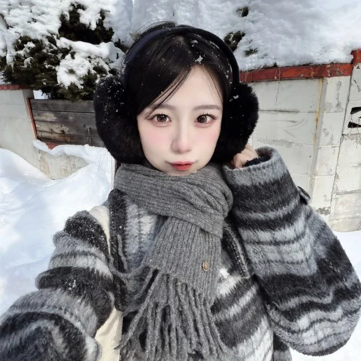 Sumire Miki gallery image