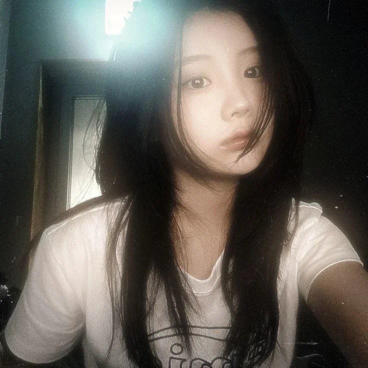 Wonhee gallery image
