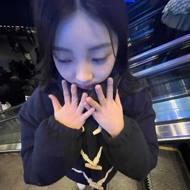 Wonhee gallery image