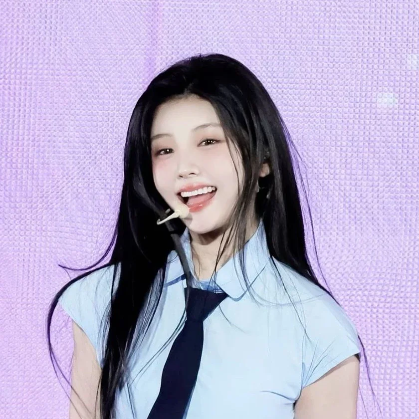 Wonhee gallery image