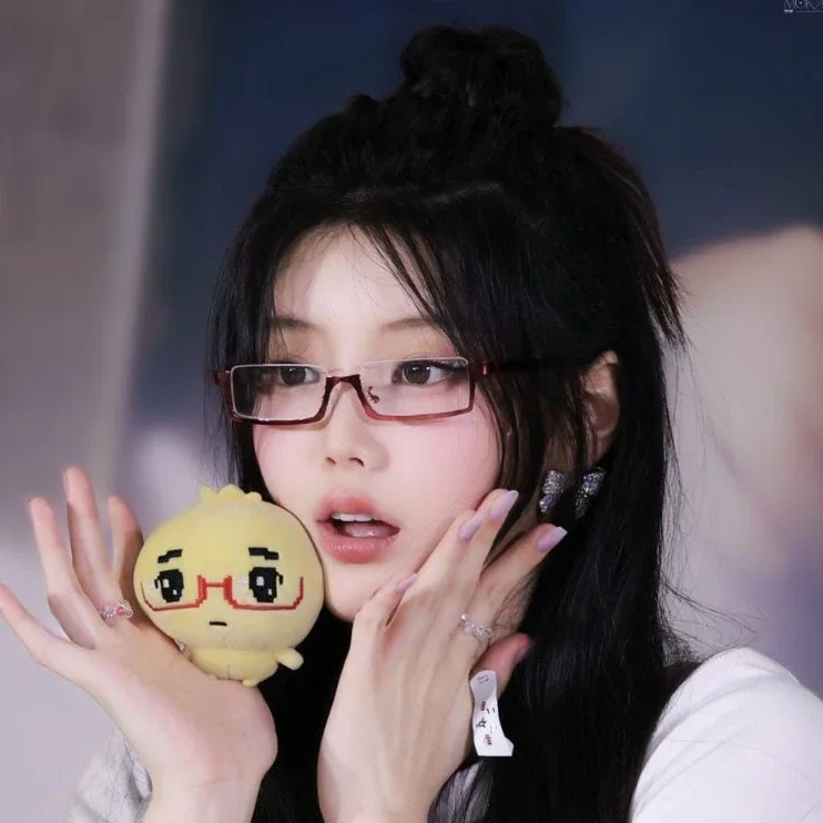 Wonhee gallery image
