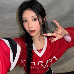 Wonhee gallery image