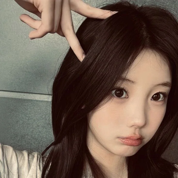 Wonhee gallery image