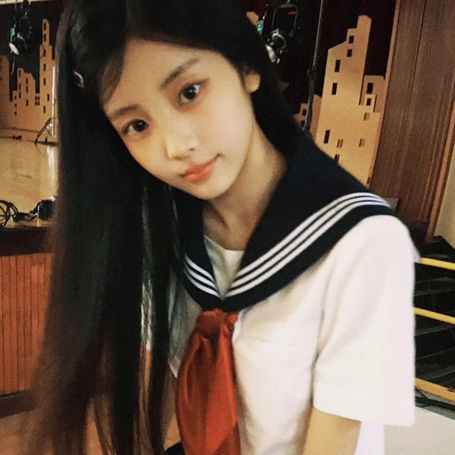 Wonhee gallery image