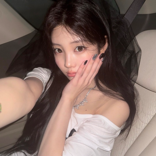 Wonhee gallery image