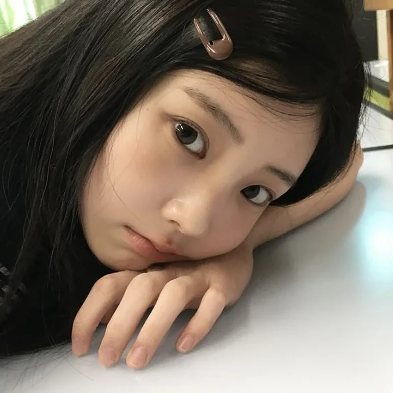 Wonhee gallery image
