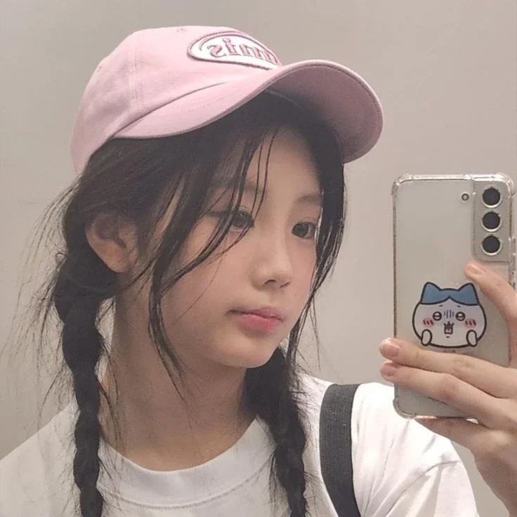 Wonhee gallery image