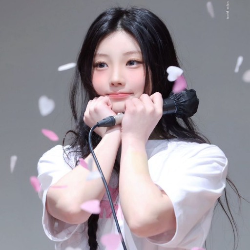 Wonhee gallery image