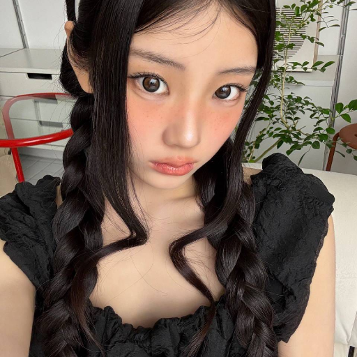 Wonhee gallery image
