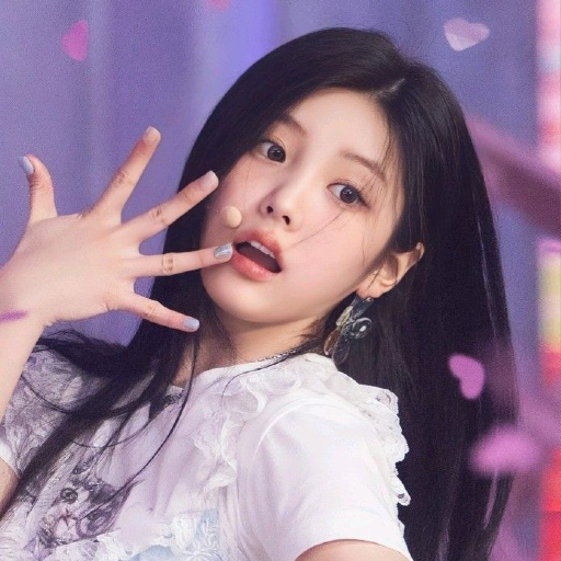 Wonhee gallery image