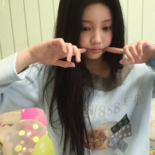 Wonhee gallery image