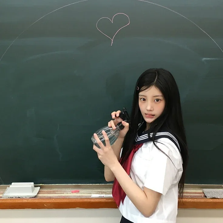 Wonhee gallery image