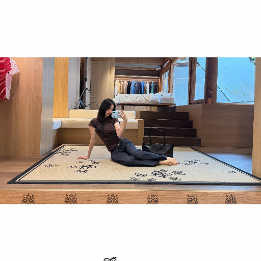 Yunah gallery image