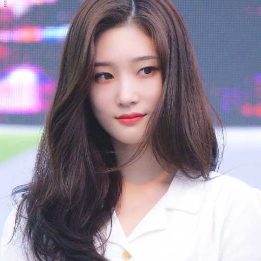 Chaeyeon gallery image
