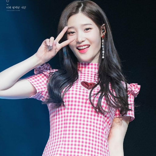 Chaeyeon gallery image